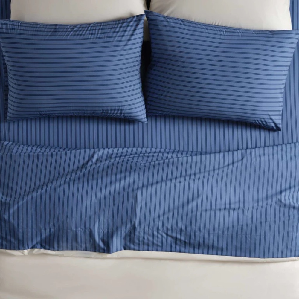 Brooklinen Tandem Stripe in Pacific Percale Fitted Sheet - King